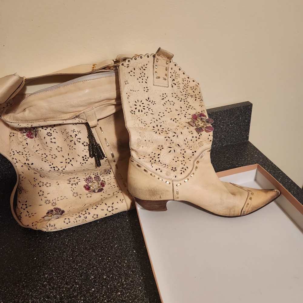 Boots+Bag